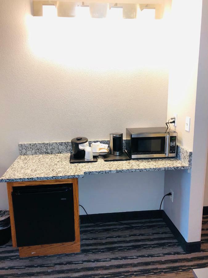 Country Inn & Suites By Radisson, Nashville Airport East, Tn Esterno foto